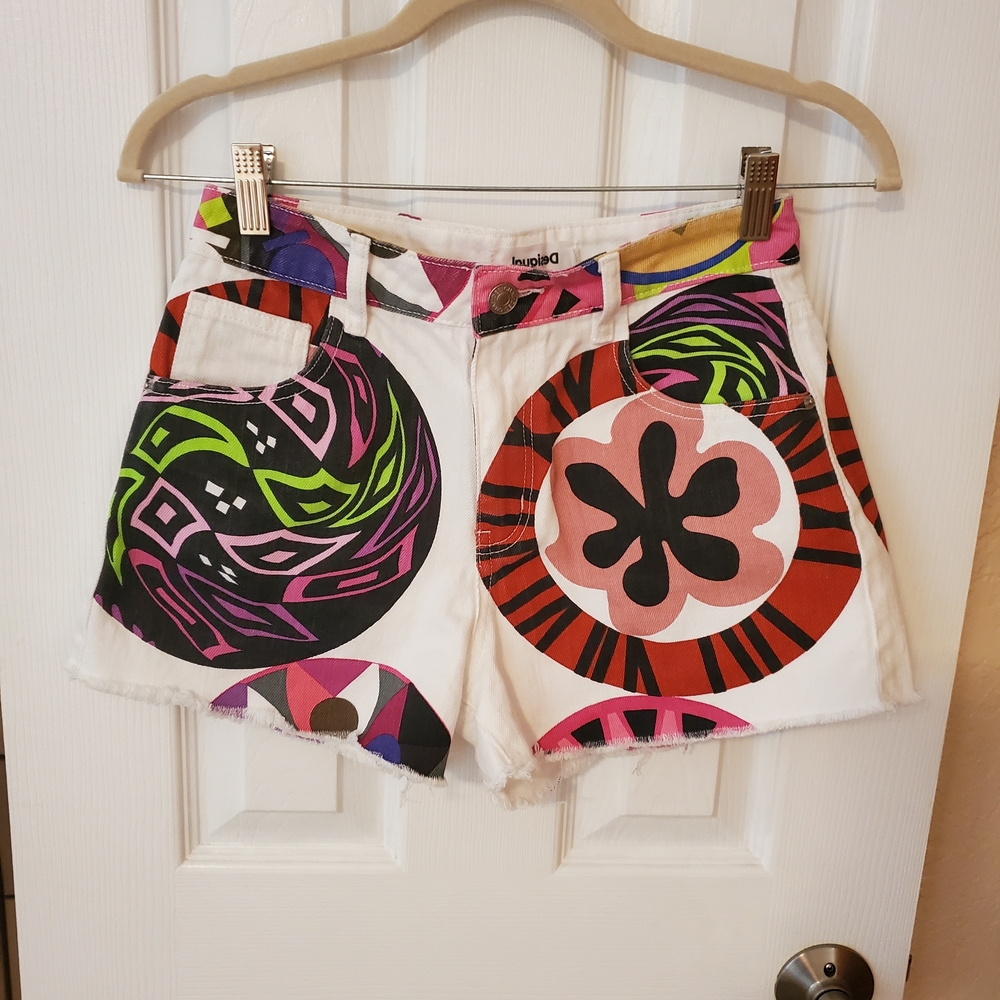 Desigual Women's Colorful Graphic Jean Shorts Size 34 = Size 2